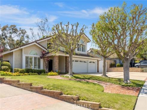 22061  Midcrest   Drive, Lake Forest, CA