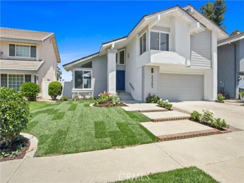 25265  Cinnamon   Road, Lake Forest, CA