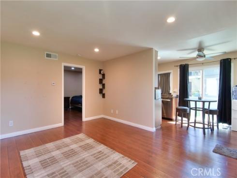 23230  Orange  3  Avenue, Lake Forest, CA