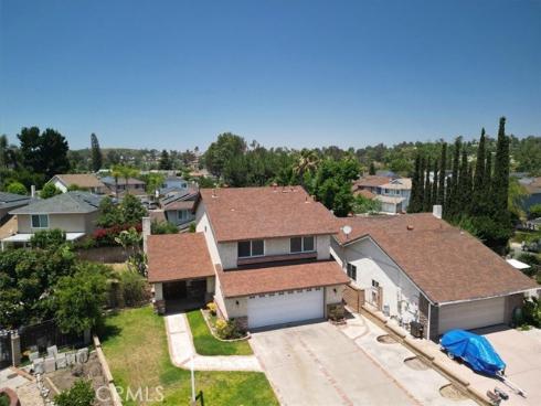 21011  North Hampton Way  , Lake Forest, CA