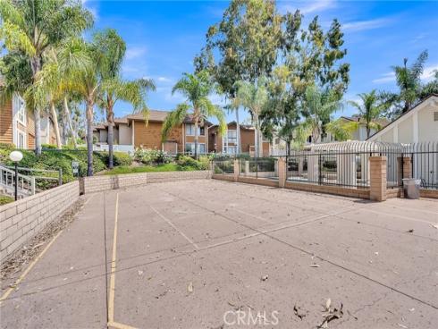 25885  Trabuco  48  Road, Lake Forest, CA