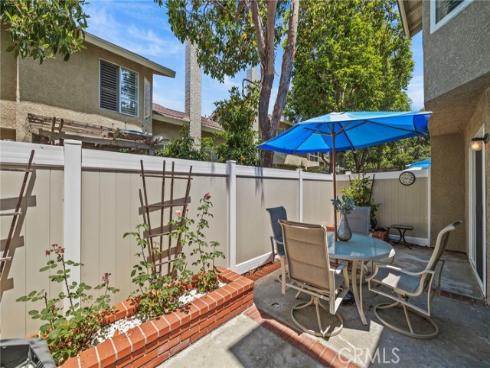 26295  Lily Glen  22 , Lake Forest, CA