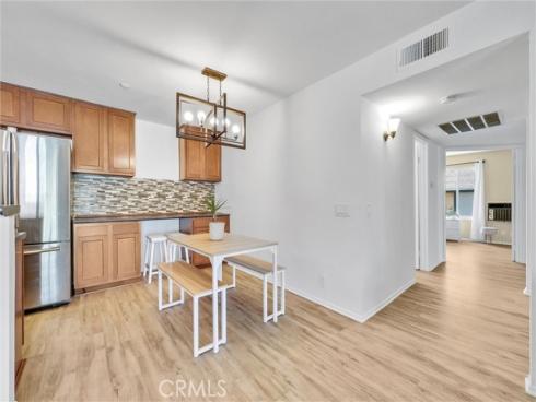 23276  Orange  8  Avenue, Lake Forest, CA