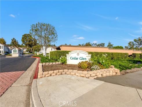 25885  Trabuco  228  Road, Lake Forest, CA