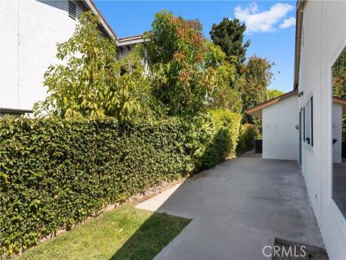 24092  Parkhill   Road, Lake Forest, CA