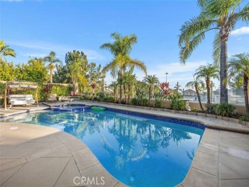 27  La Perla  , Lake Forest, CA