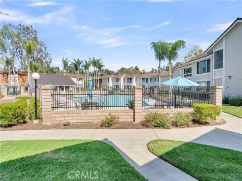 25885  Trabuco  266  Road, Lake Forest, CA