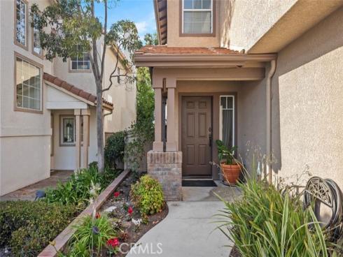 25  Lunette   Avenue, Lake Forest, CA