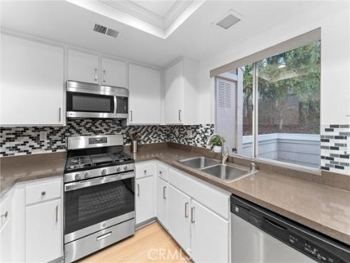 26626  Rosepath  , Lake Forest, CA