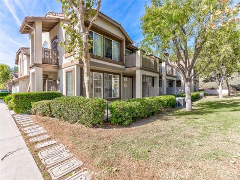 81  Chaumont   Circle, Lake Forest, CA