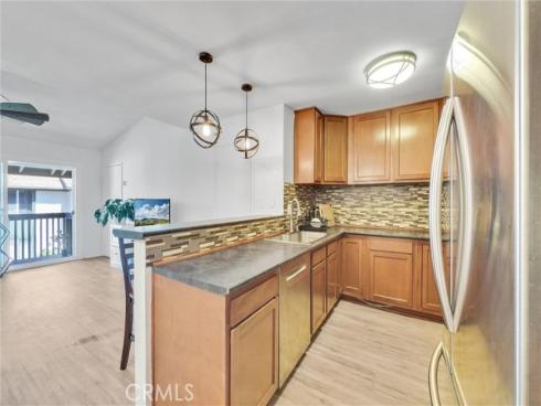 23276 Orange 8 Avenue, Lake Forest, CA