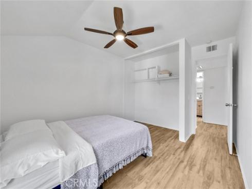 23276 Orange 8 Avenue, Lake Forest, CA