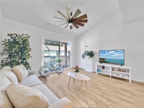 23276 Orange 8 Avenue, Lake Forest, CA