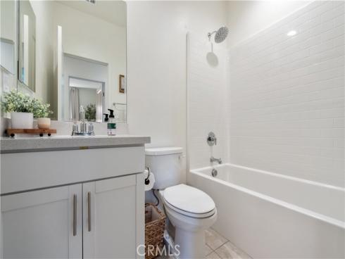 907 Sunset Rdg , Lake Forest, CA