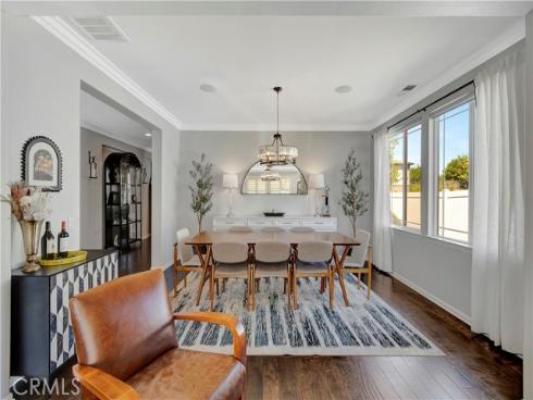 302 Summit Crest Drive, Lake Forest, CA