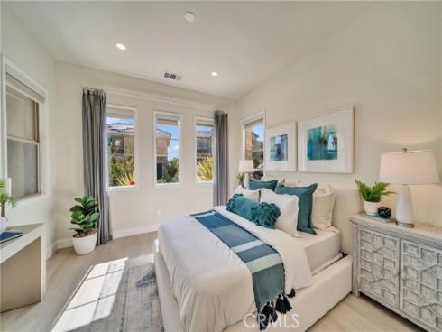 5437 Heritage Oak Drive, Lake Forest, CA