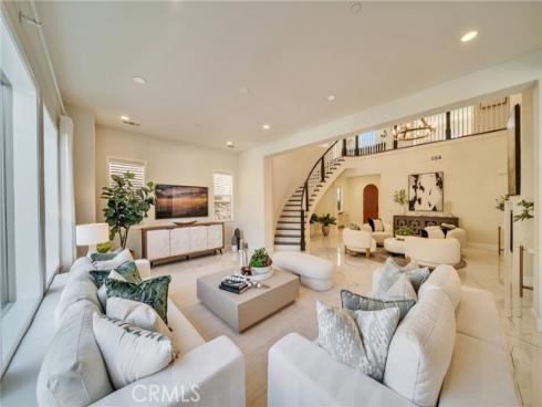 5437 Heritage Oak Drive, Lake Forest, CA