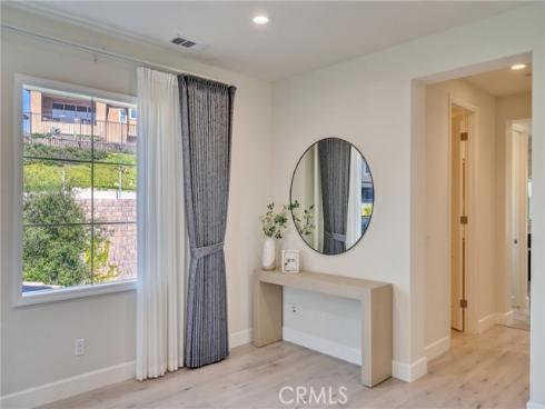 5437 Heritage Oak Drive, Lake Forest, CA