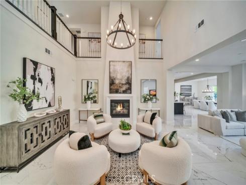 5437 Heritage Oak Drive, Lake Forest, CA