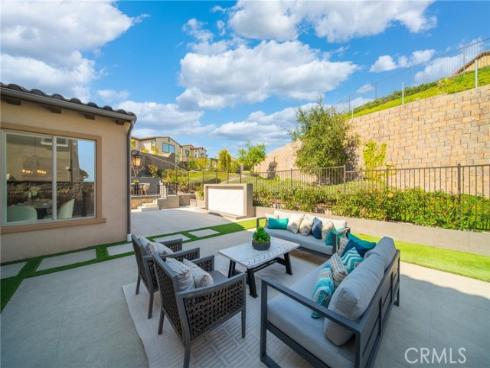 5437 Heritage Oak Drive, Lake Forest, CA