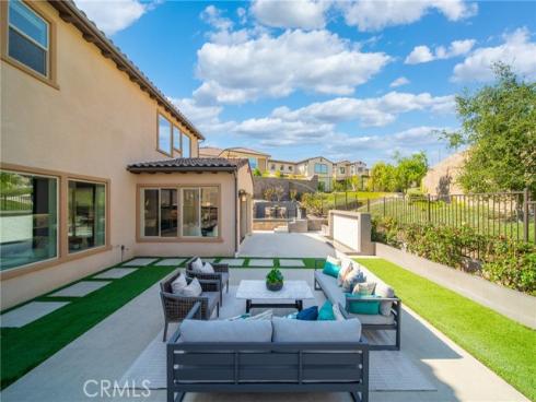 5437 Heritage Oak Drive, Lake Forest, CA