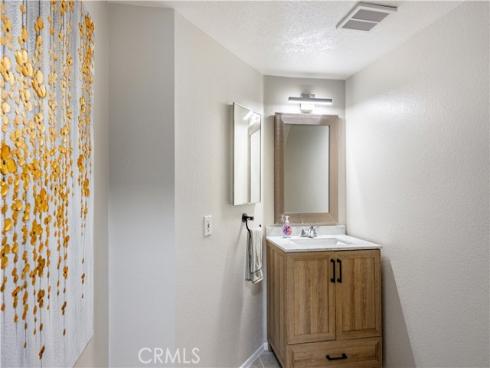 21131 Gladiolos Way, Lake Forest, CA