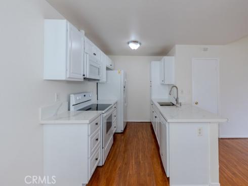 23222 Orange 4 Avenue, Lake Forest, CA