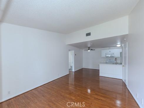 23222 Orange 4 Avenue, Lake Forest, CA