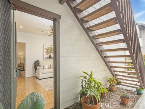 20702  El Toro  379  Road, Lake Forest, CA