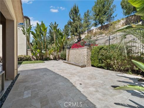 275 Pinnacle Drive, Lake Forest, CA