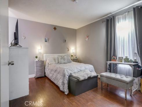 23276 Orange 7 Avenue, Lake Forest, CA