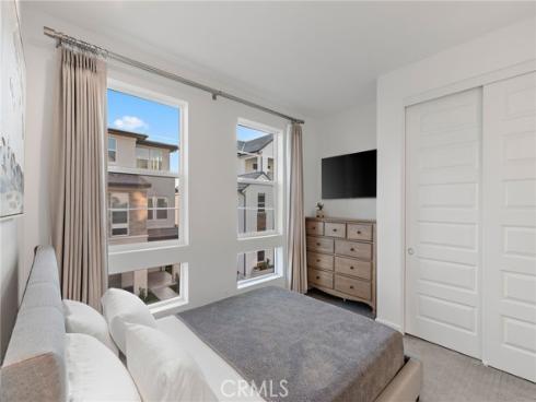 140  Reyes   Alley, Lake Forest, CA