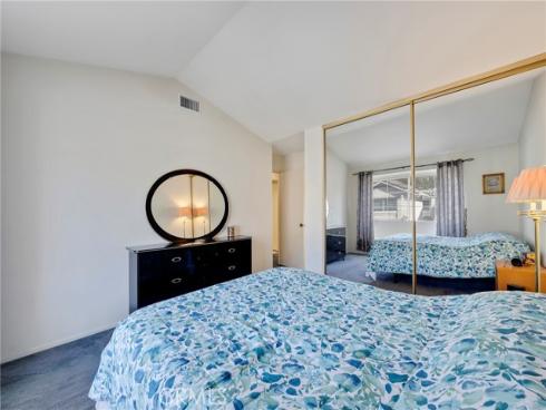 25442 Yountville 66 , Lake Forest, CA