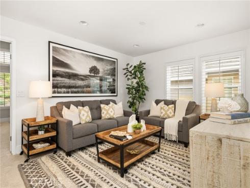 55 Montecilo , Lake Forest, CA