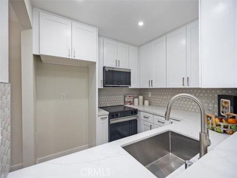 25761 Le Parc 77 , Lake Forest, CA