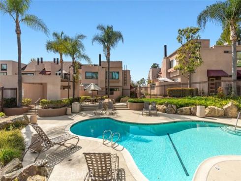 25761 Le Parc 77 , Lake Forest, CA