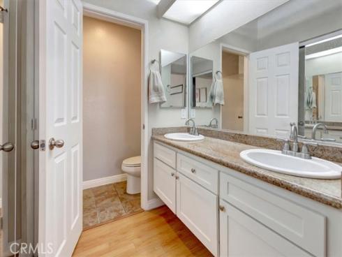 28871  Canyon Point  , Lake Forest, CA