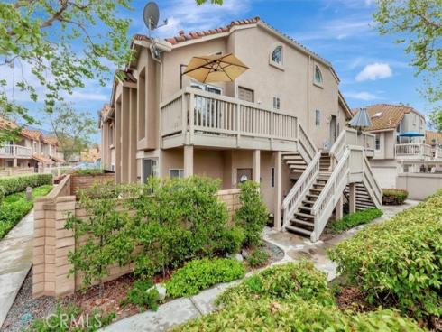 28871  Canyon Point  , Lake Forest, CA