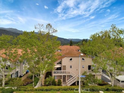 28871  Canyon Point  , Lake Forest, CA