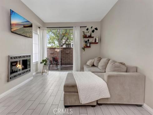 28871  Canyon Point  , Lake Forest, CA