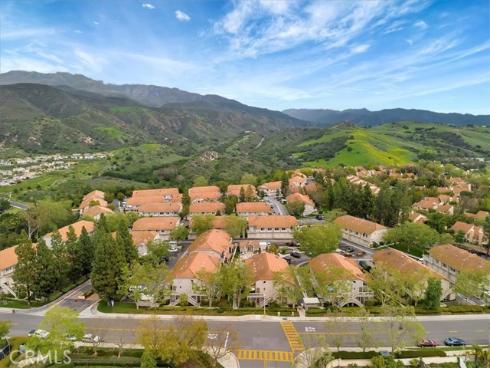 28871  Canyon Point  , Lake Forest, CA