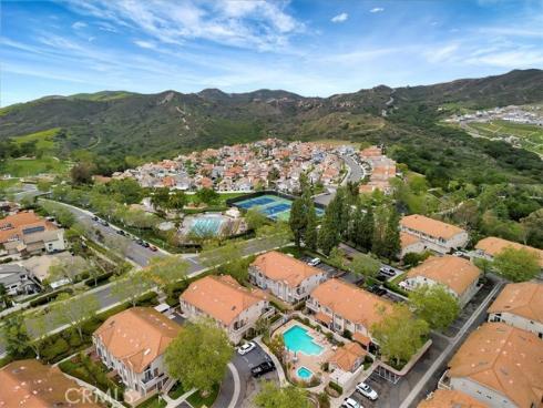 28871  Canyon Point  , Lake Forest, CA