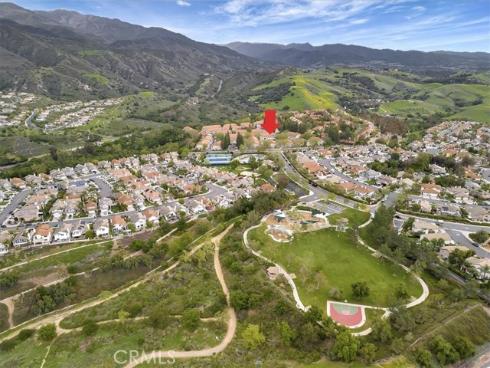 28871  Canyon Point  , Lake Forest, CA