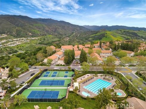 28871  Canyon Point  , Lake Forest, CA