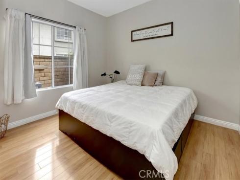 28871  Canyon Point  , Lake Forest, CA