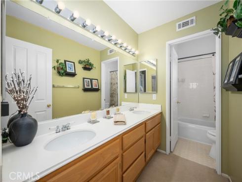 23 Beaulieu Lane, Lake Forest, CA