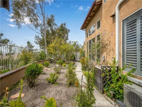 23 Beaulieu Lane, Lake Forest, CA