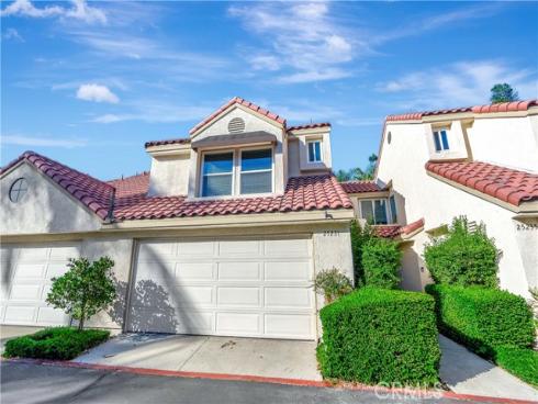 25231 Avenida Pacifica , Lake Forest, CA
