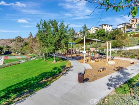 25231 Avenida Pacifica , Lake Forest, CA