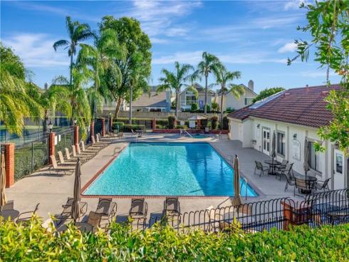 25231  Avenida Pacifica  , Lake Forest, CA